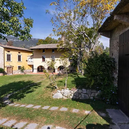 Casa Dei Camini Venetian Caprino Veronese