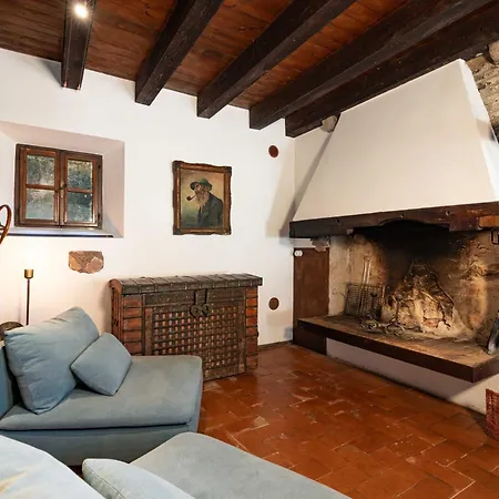 Casa Dei Camini Venetian Caprino Veronese